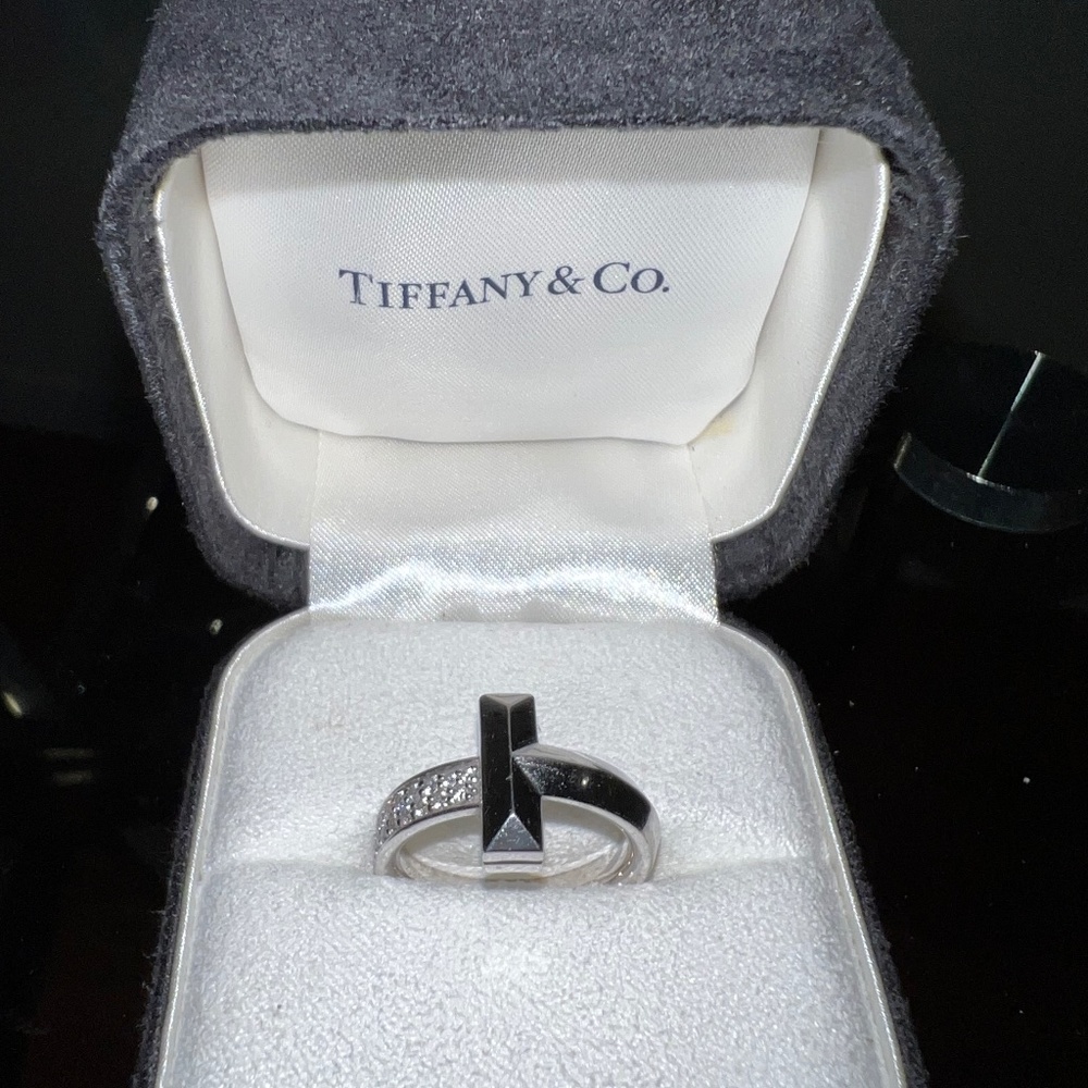 Tiffany T - T1 Ring